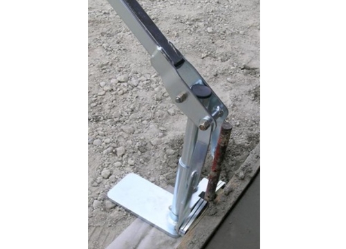 JackJaw 100 3/4" and 7/8" Stake Puller
